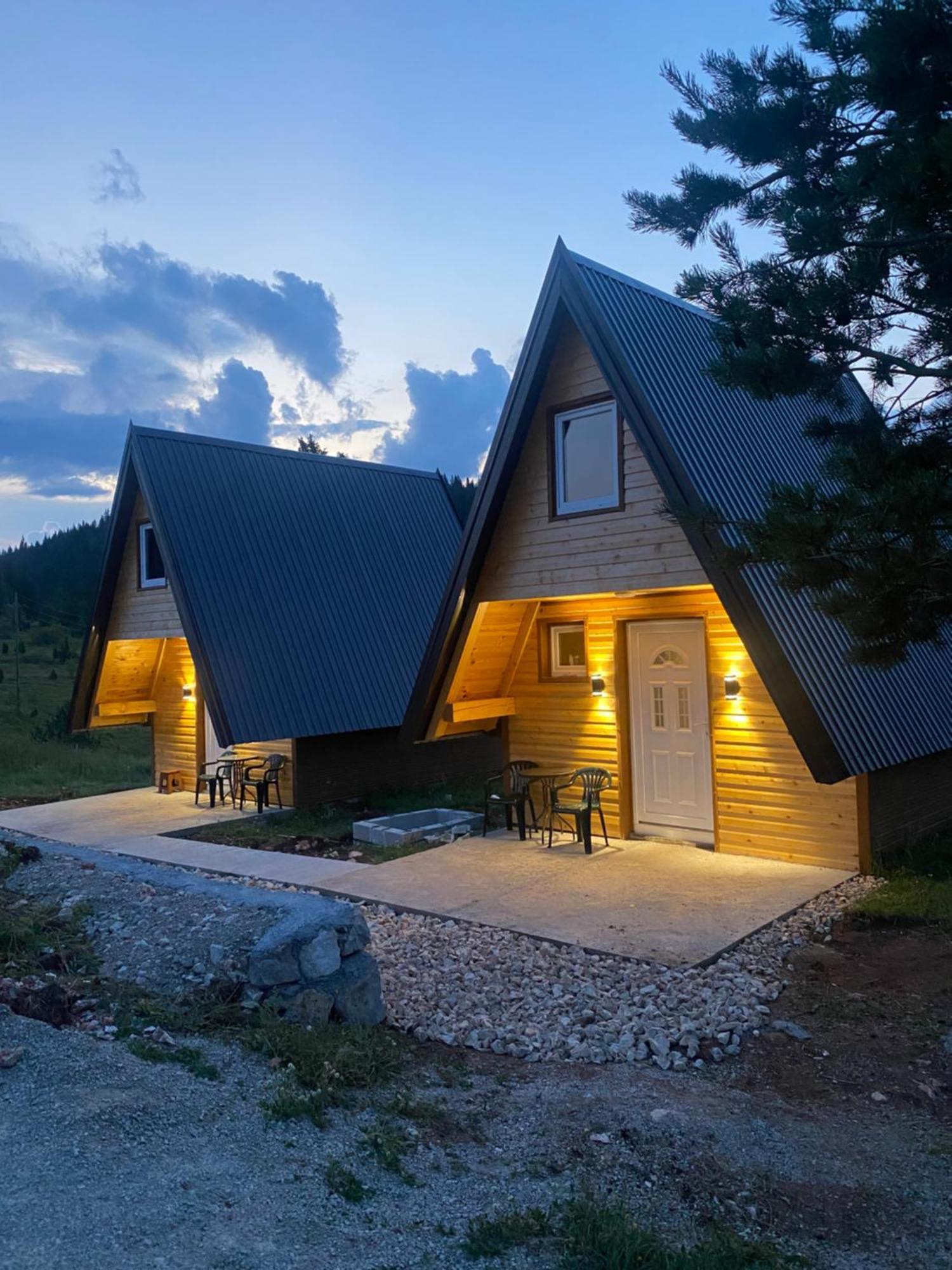 Mountain Paradise Cabins Žabljak Exteriör bild